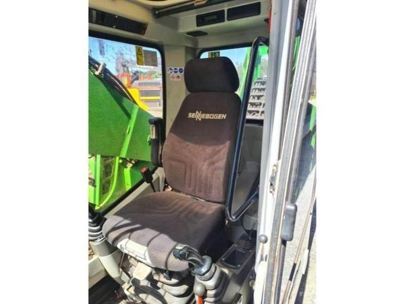Sennebogen 825 Waste / Industry Handlers