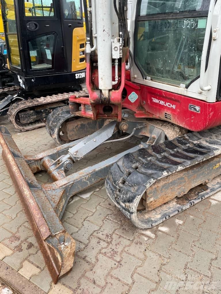 Takeuchi TB 260 Mini Excavators <7t (Mini Diggers)