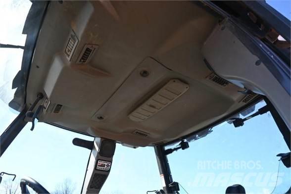 CASE 580SN Backhoe Loaders