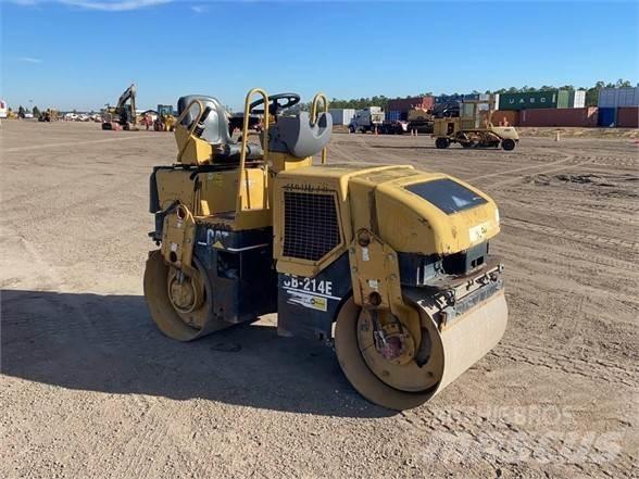 CAT CB-214E Single drum rollers