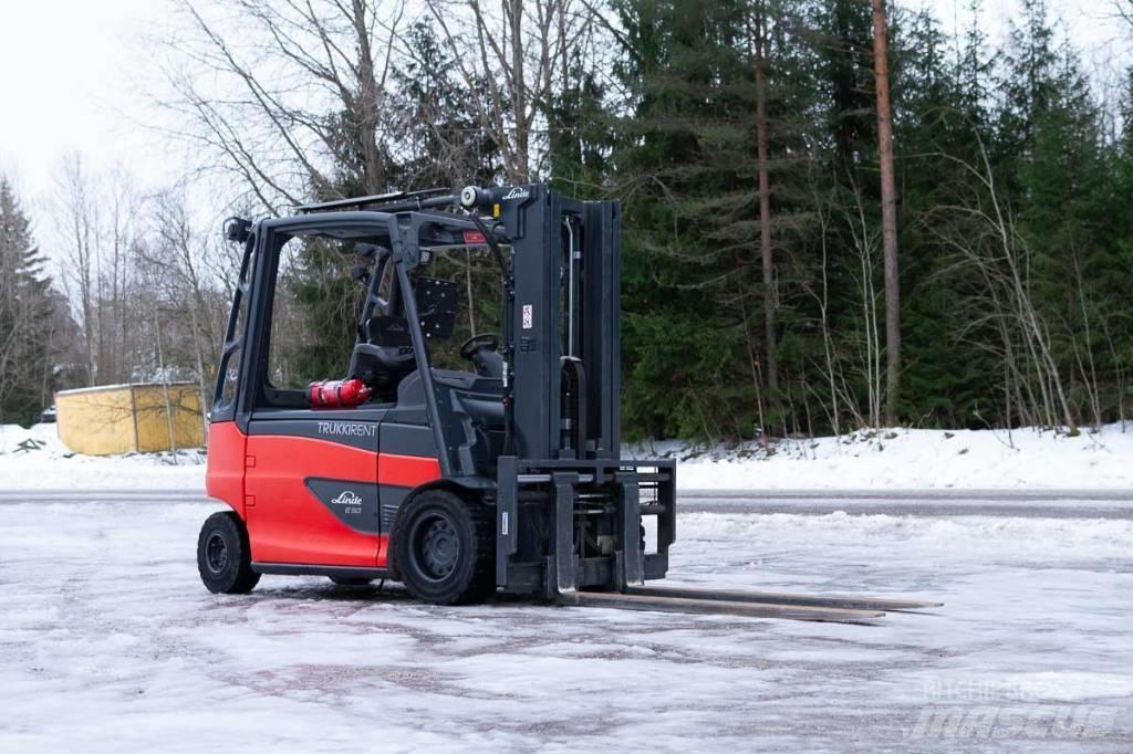 Linde E 50 Electric Forklifts