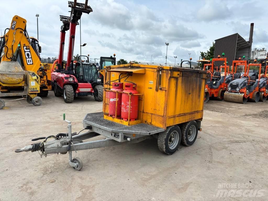  proteus Hot Box Material transport vehicles
