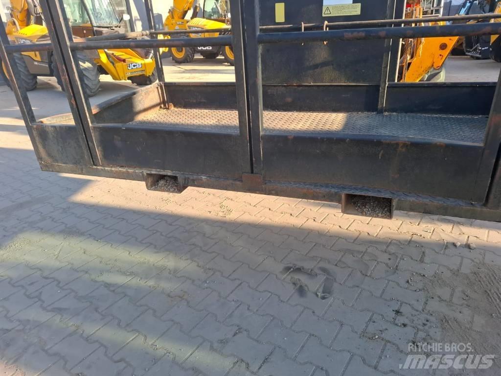 JCB kosz narzędziowy Other