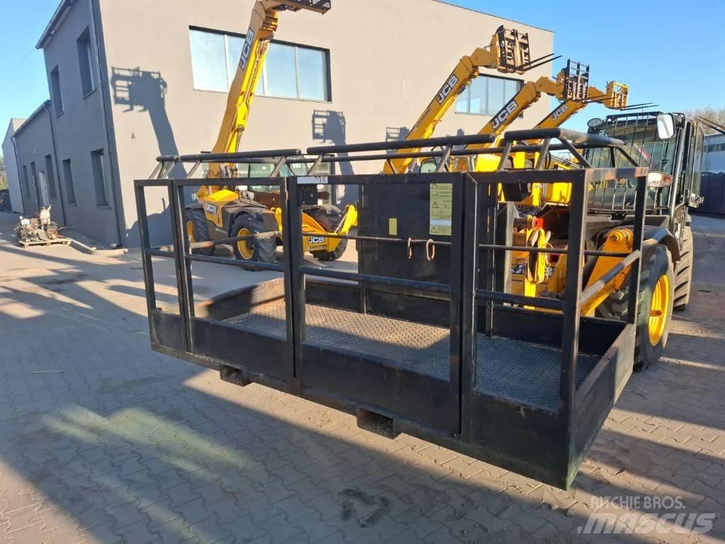 JCB kosz narzędziowy Other