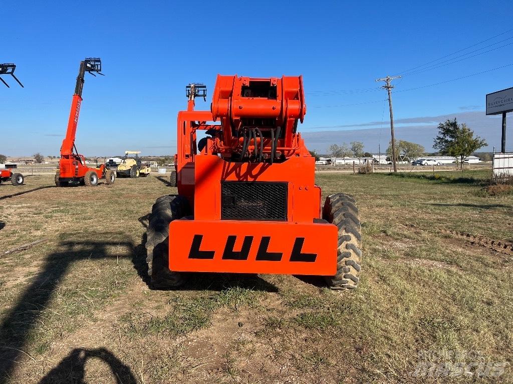 Lull 844C Telescopic Handlers