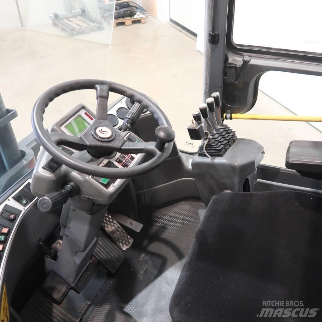Kalmar DCE80-6 Diesel Forklifts