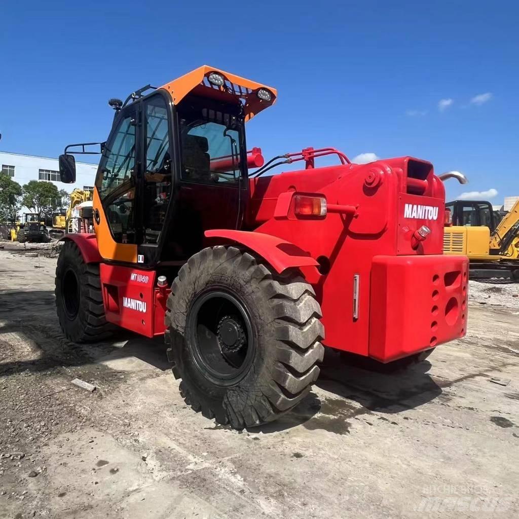 Manitou TL1040 Telescopic Handlers
