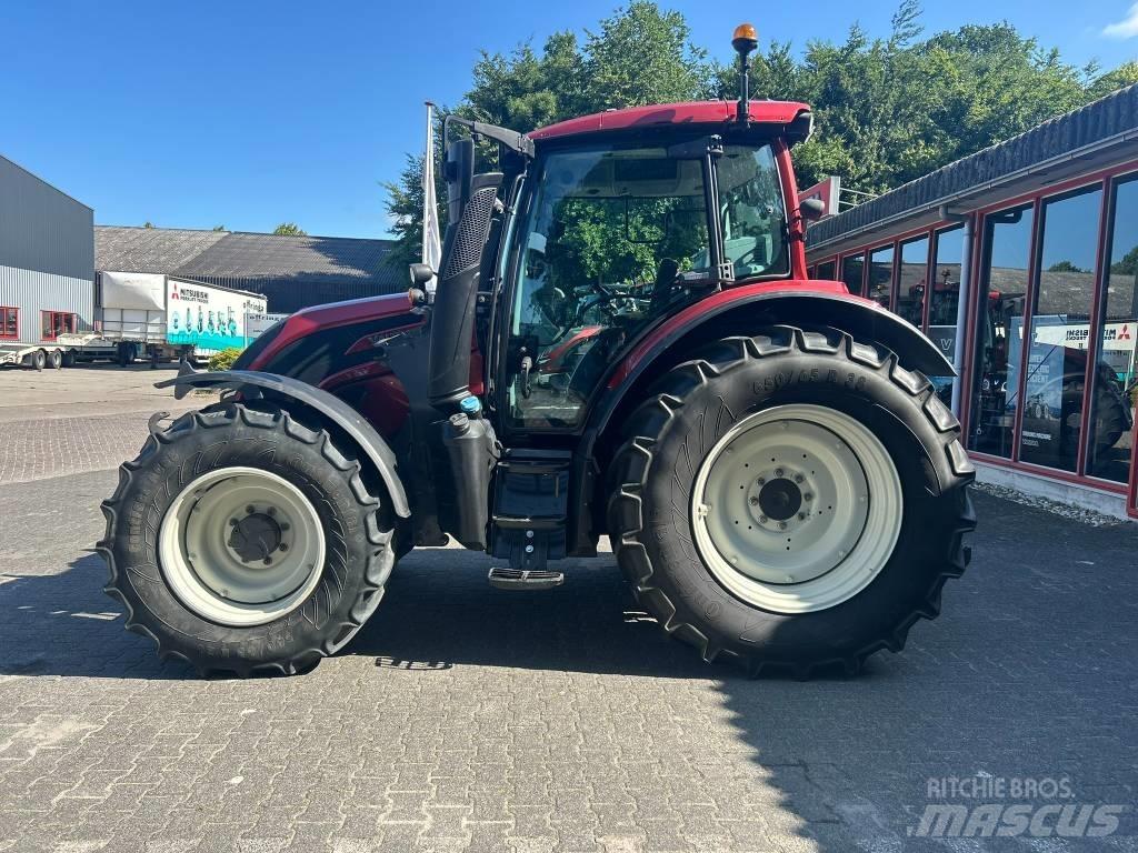 Valtra N 154 A Tractors