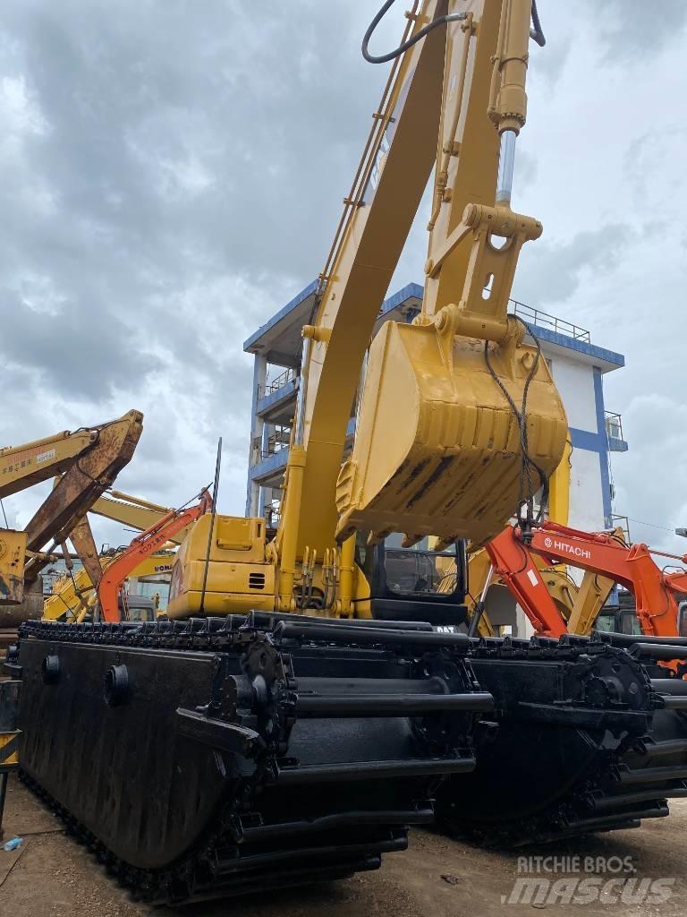 CAT 320 C Amphibious Excavators