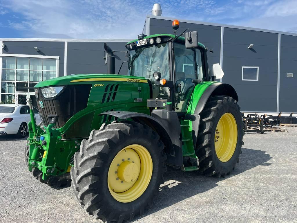 John Deere 6195 M Tractors