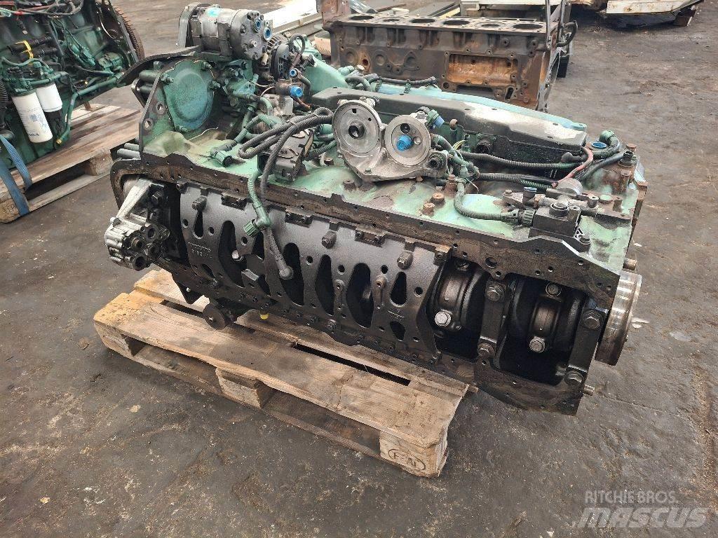 Volvo D12D420 Engines