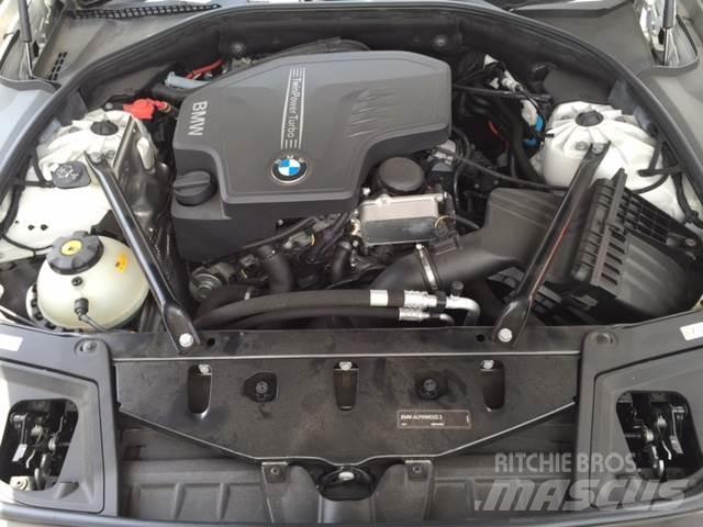 BMW 528i Automobiles / SUVS