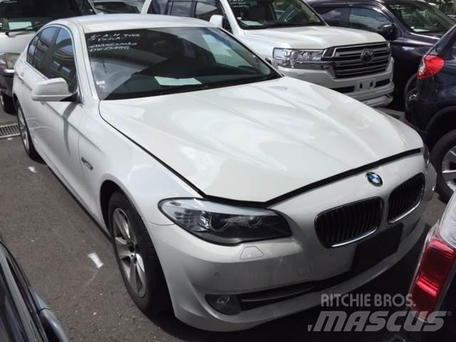 BMW 528i Automobiles / SUVS