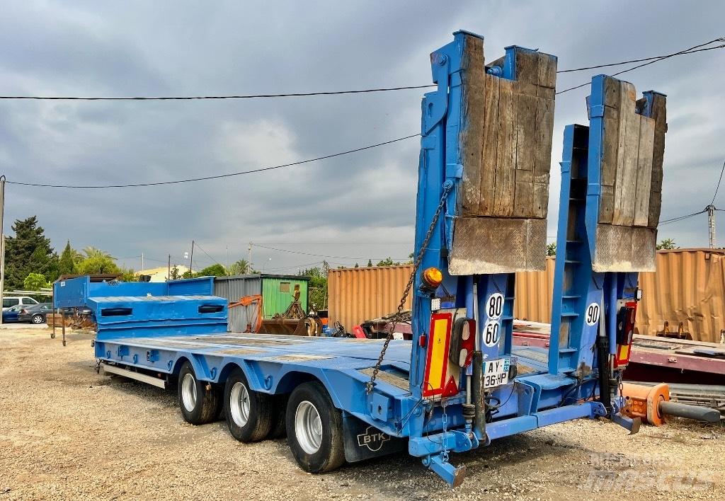 Kaiser S5703 F Lowboy Trailers