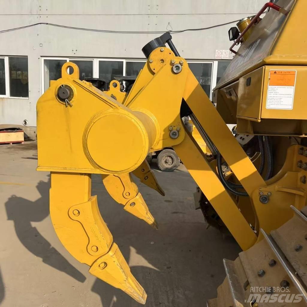 CAT D 8 R Crawler dozers