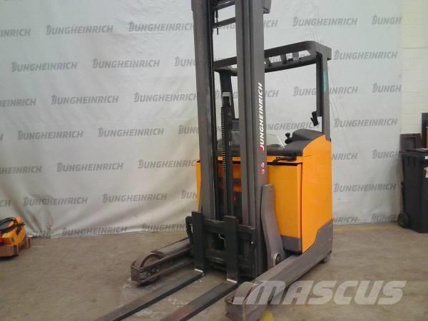 Jungheinrich ETV 216 Reach trucks