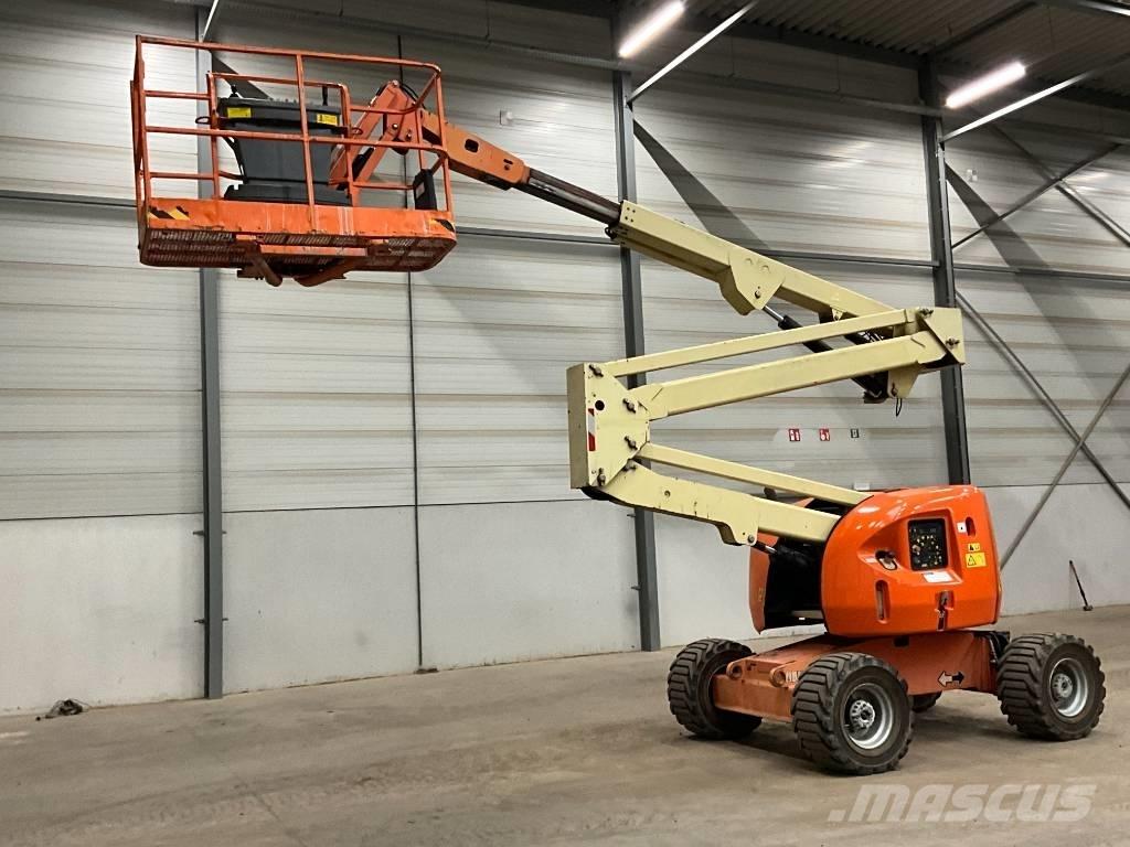 JLG 450 AJ Articulated boom lifts