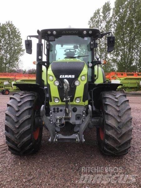 CLAAS AXION 810 Tractors