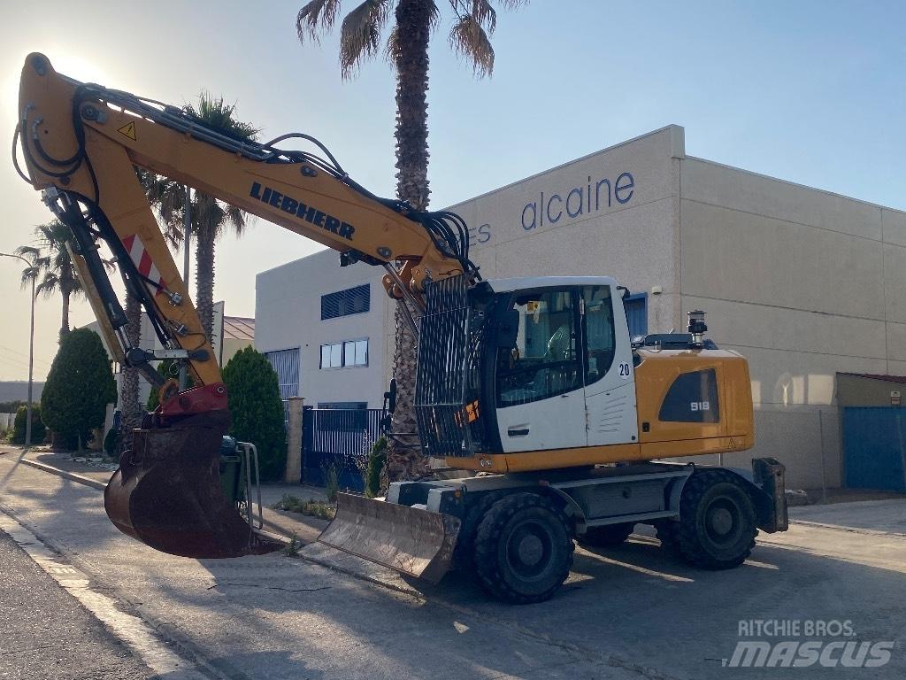 Liebherr A918 Wheeled Excavators