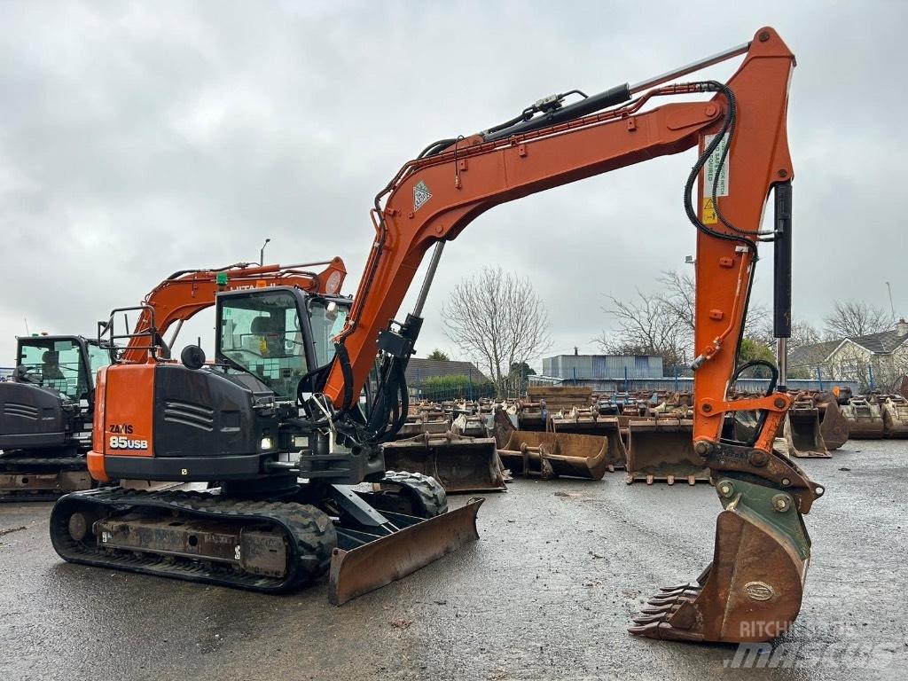 Hitachi ZX85 USB-6 Mini excavators  7t - 12t