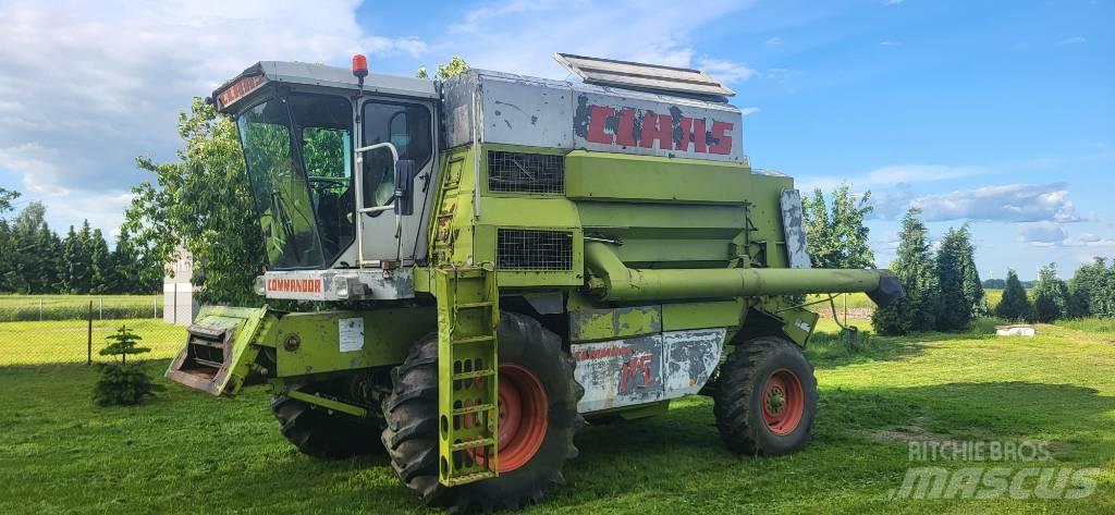 CLAAS Commandor 115 Combine Harvesters