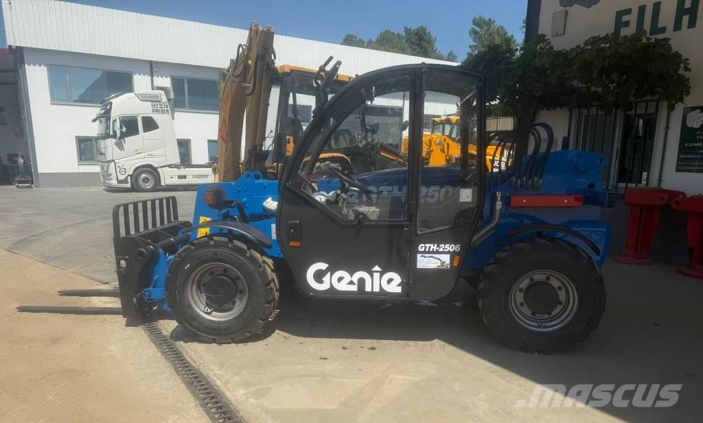 Genie GTH 2506 Telescopic Handlers