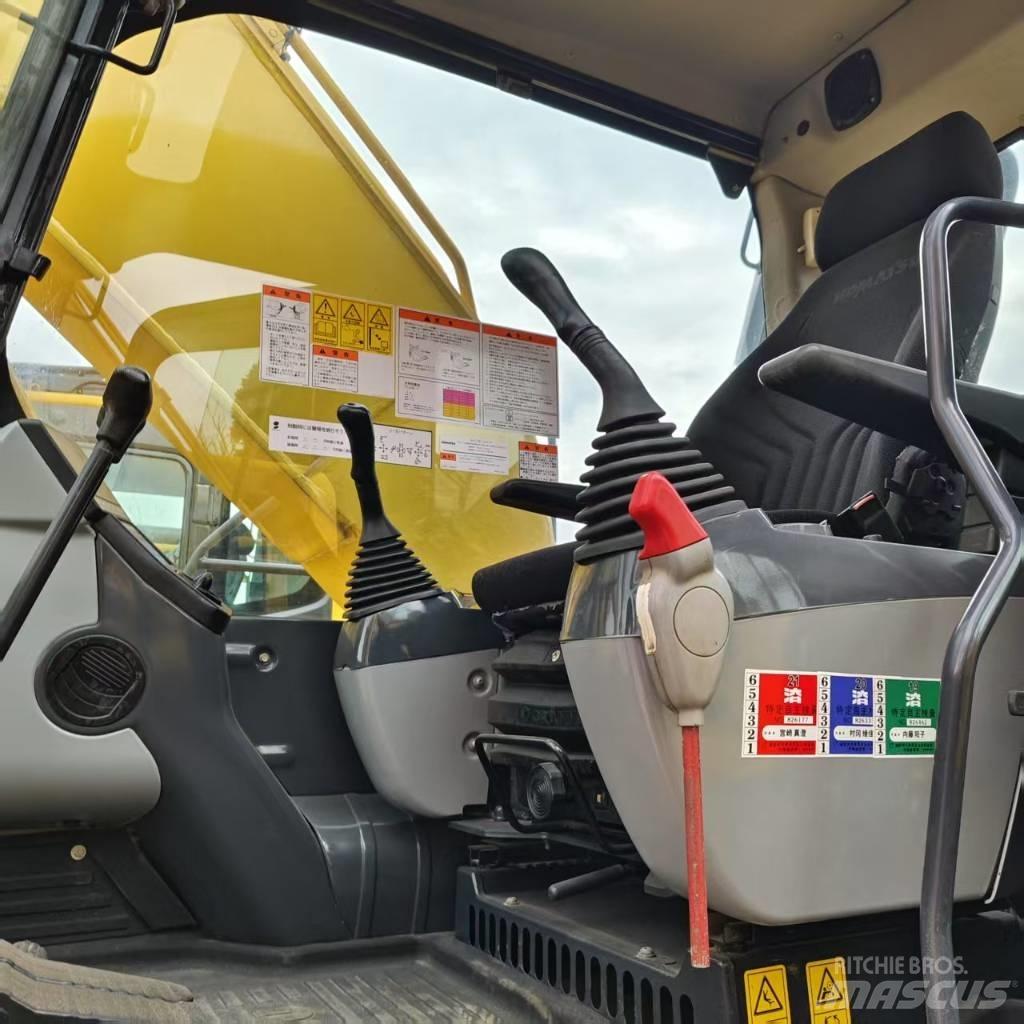 Komatsu PC 220-8 Crawler Excavators