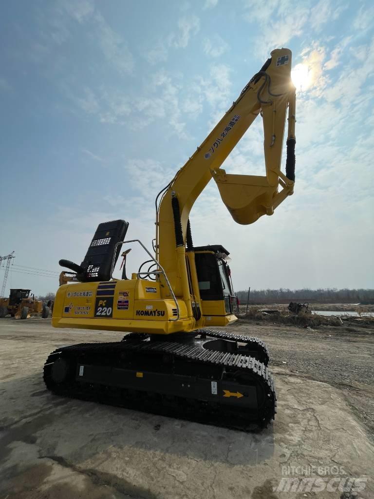 Komatsu PC220-8 Crawler Excavators