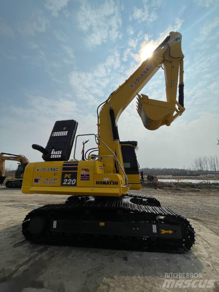 Komatsu PC220-8 Crawler Excavators