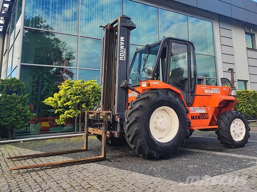 Manitou M 426 CP Rough Terrain Trucks