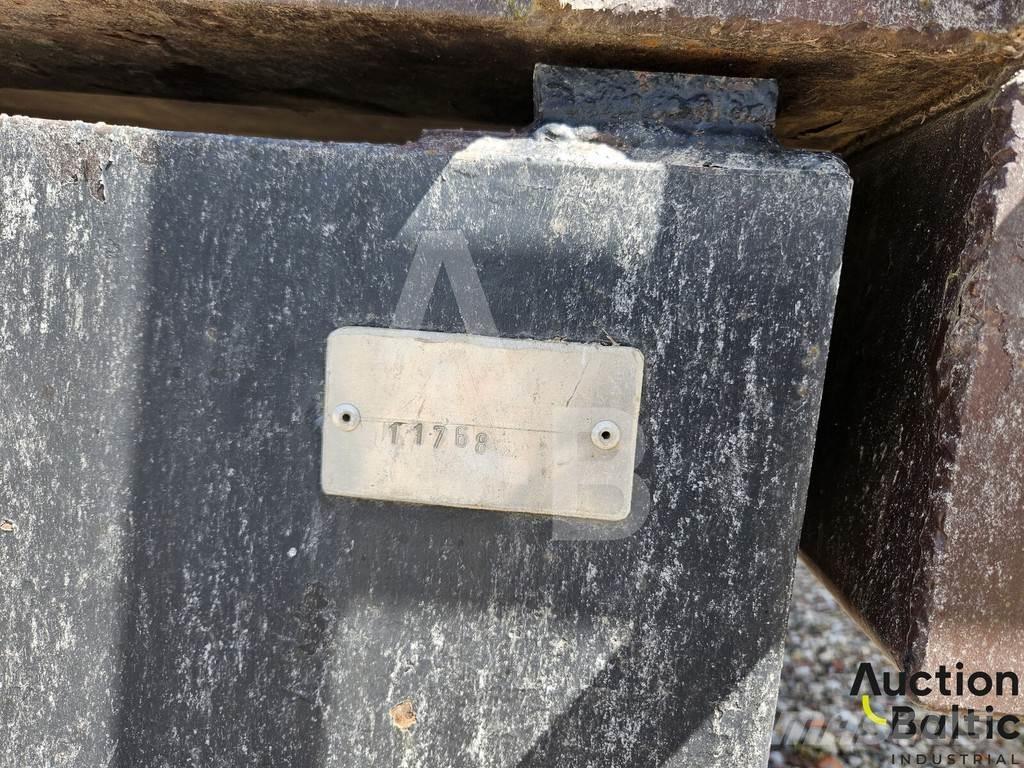 3PTS 13 Dump Trailers