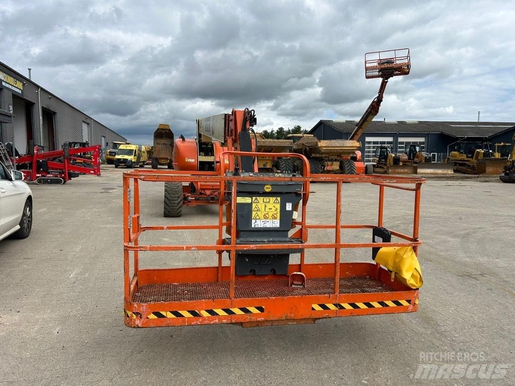 JLG 860 SJ Telescopic boom lifts