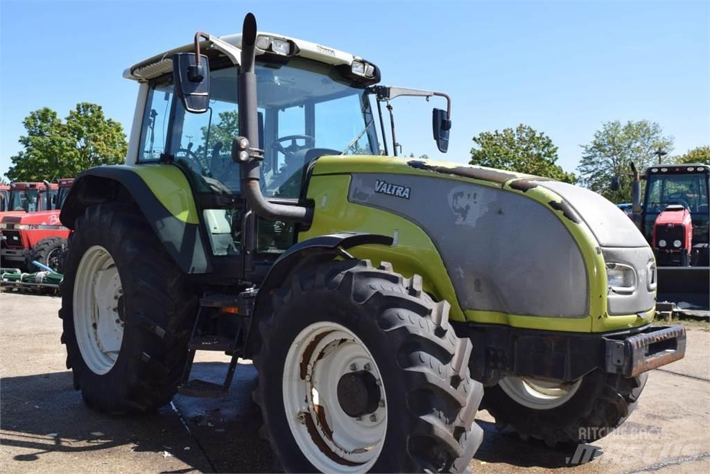 Valtra T120 Tractors
