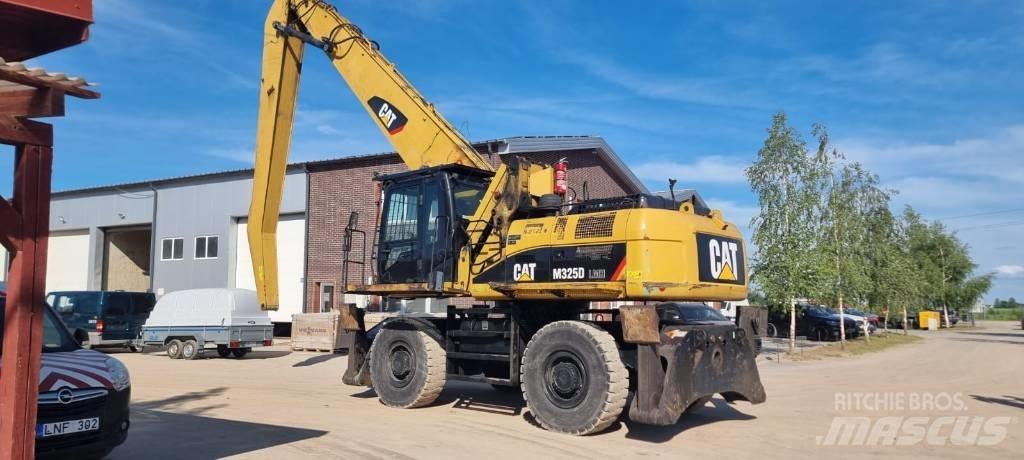 CAT M 325 D L MH Waste / Industry Handlers
