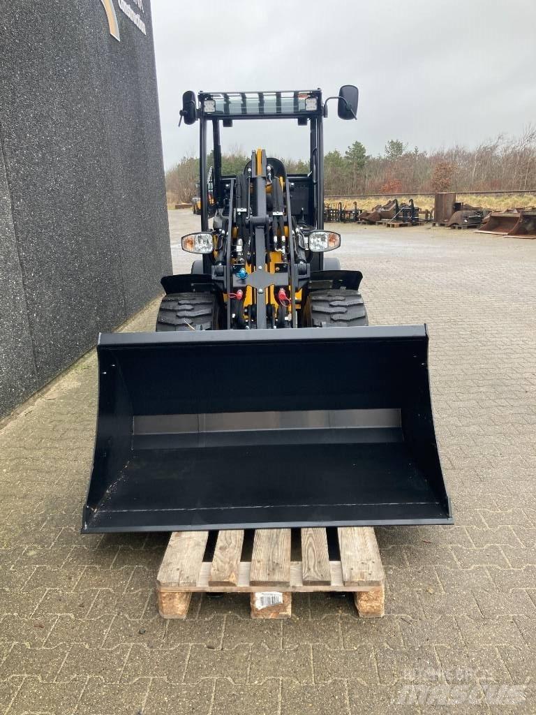 JCB 403 - Fabriksny Mini Loader