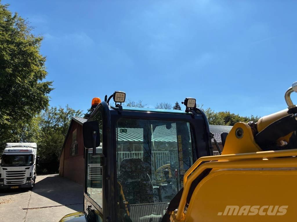 Komatsu PC26MR-5 Mini Excavators <7t (Mini Diggers)