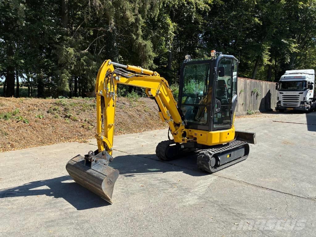 Komatsu PC26MR-5 Mini Excavators <7t (Mini Diggers)