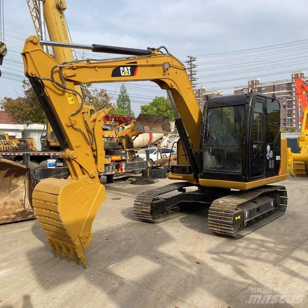 CAT 307 Mini Excavators <7t (Mini Diggers)