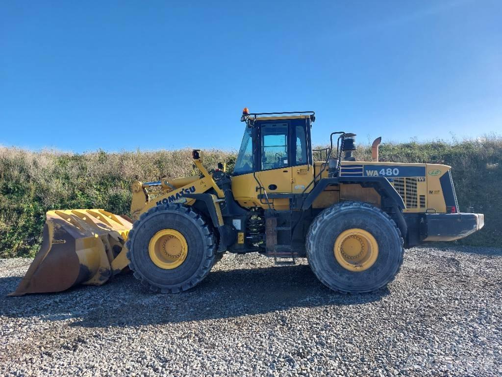 Komatsu WA480-6 Wheel Loaders