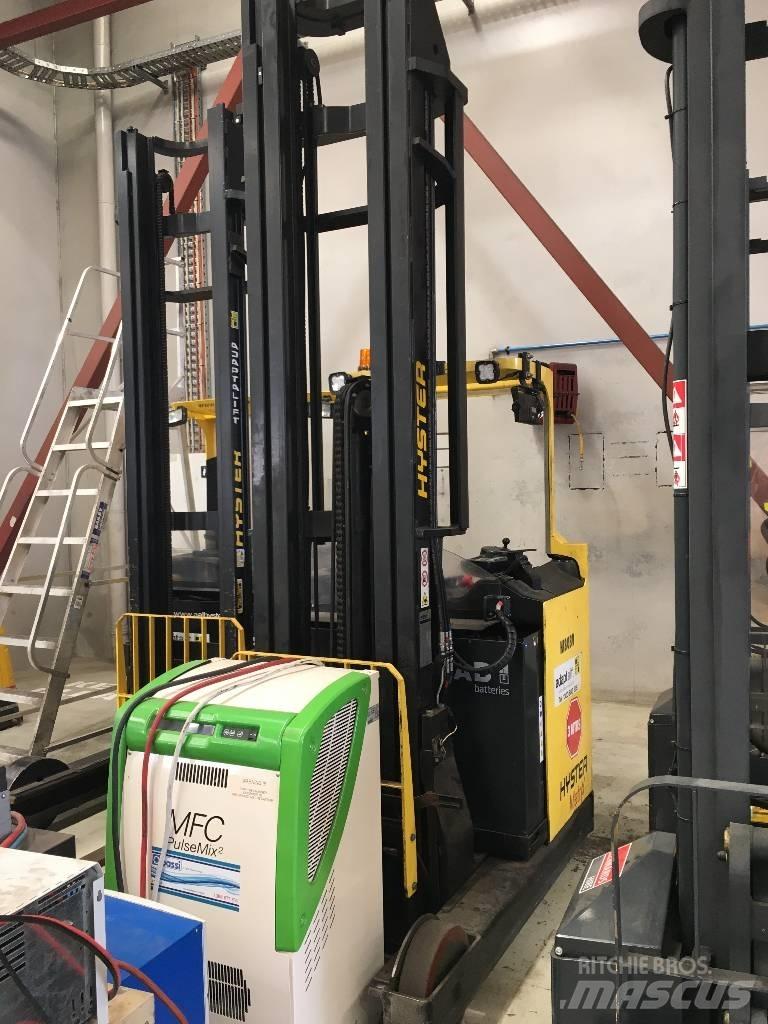 Hyster R2.0H Reach trucks