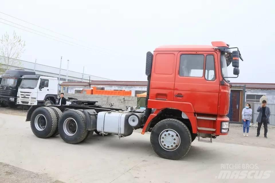 Shacman F3000 6X4 Conventional Trucks / Tractor Trucks