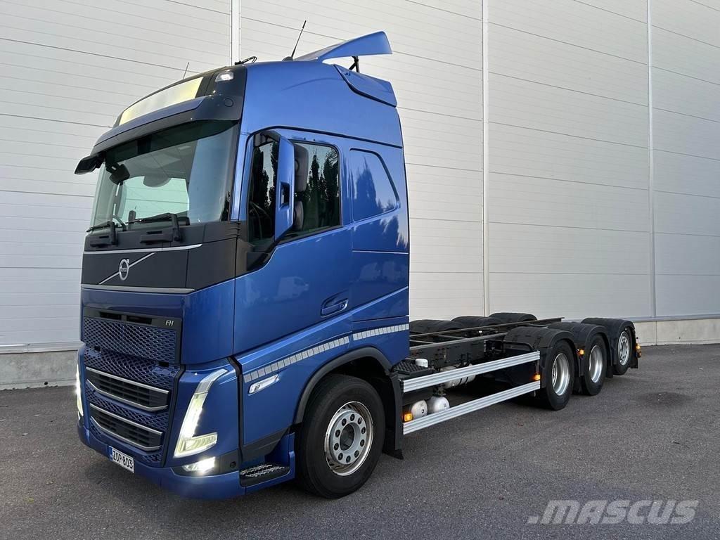 Volvo FH Cab & Chassis Trucks