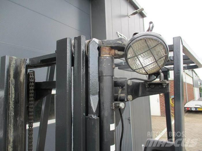 Still R 50-15 Electric Forklifts