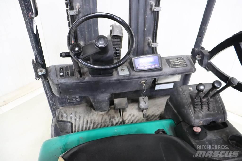 Komatsu FB22H-3R Electric Forklifts