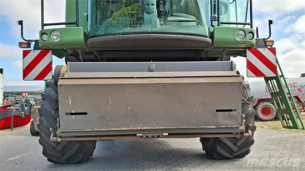 Fendt 6300 C Combine Harvesters