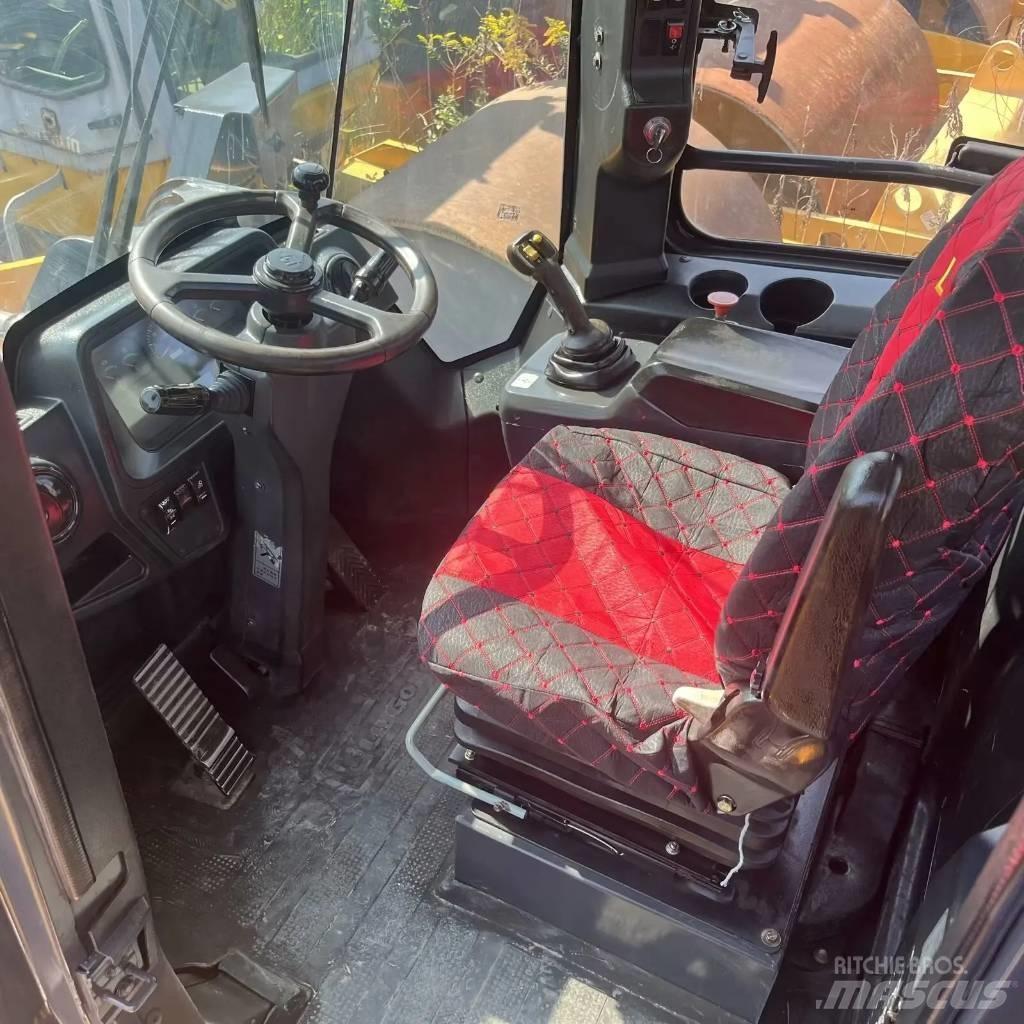 LiuGong 862 Wheel Loaders