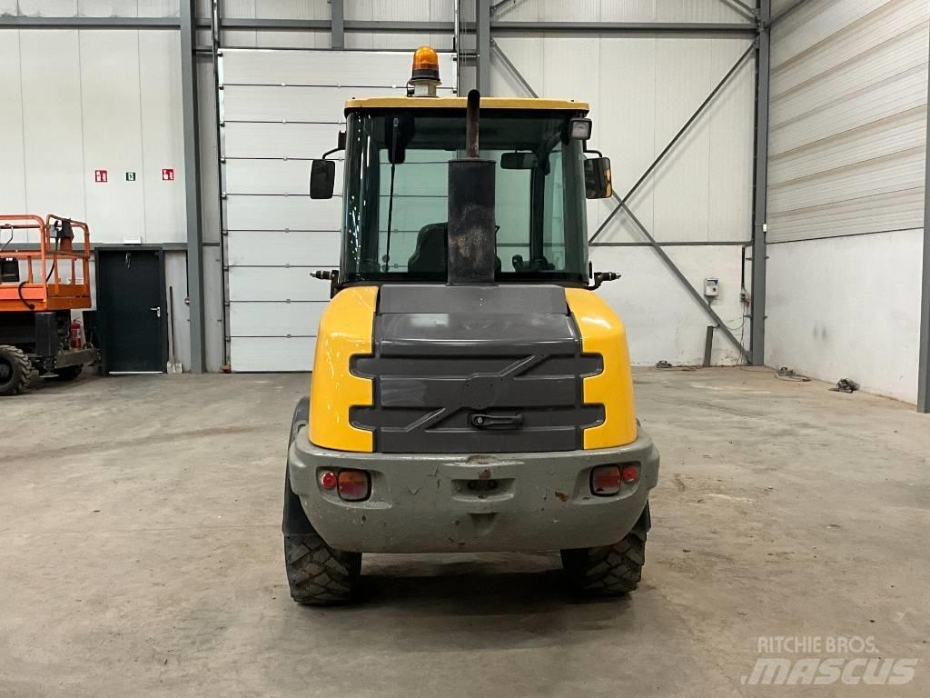 Volvo L 25 F Wheel Loaders