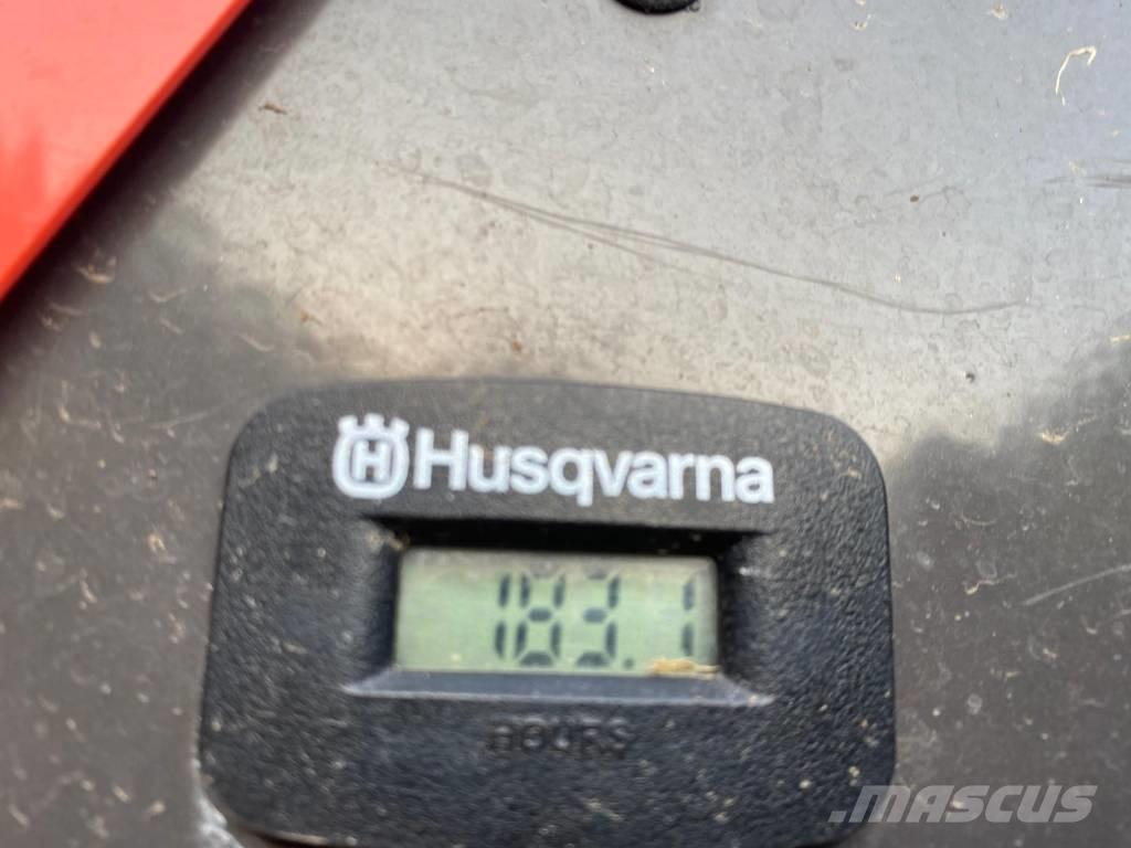 Husqvarna P 525 D Riding mowers