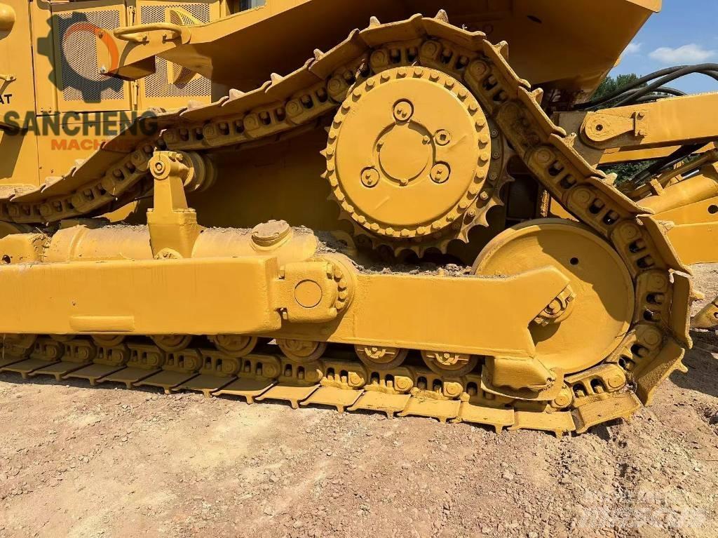 CAT D 8 R Crawler dozers
