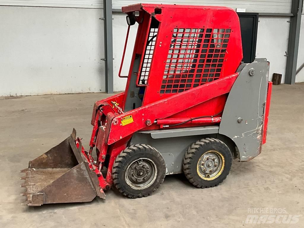 Gehl SL1640 E Skid Steer Loaders